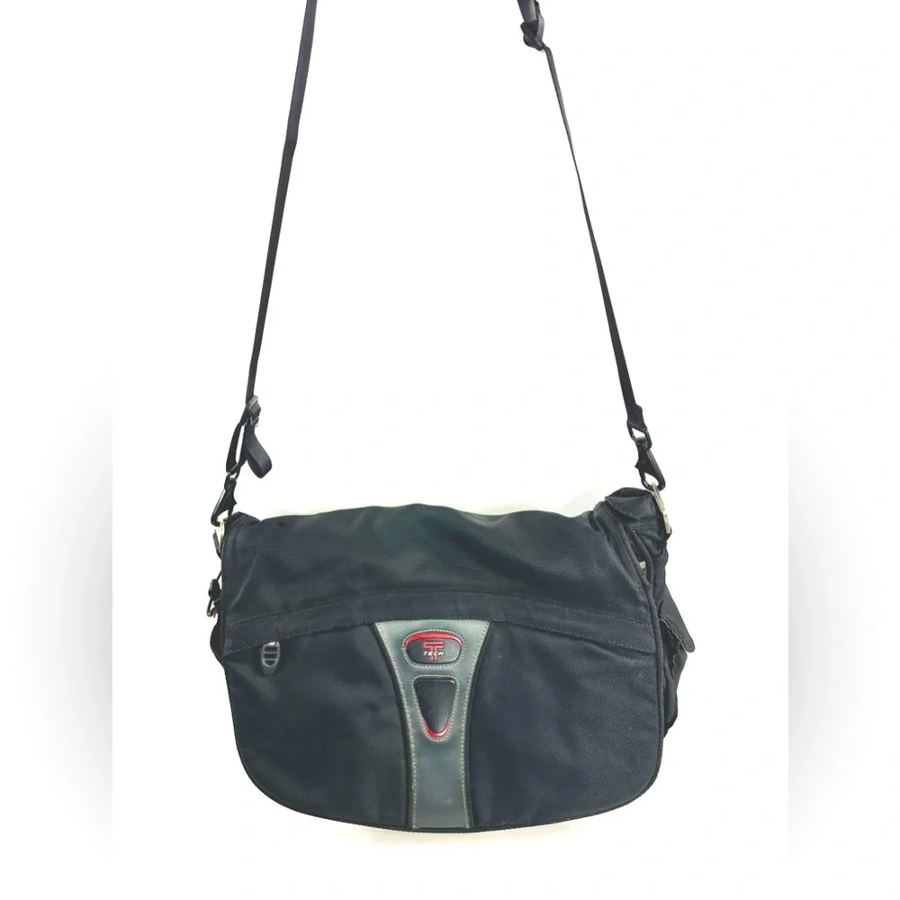 Tumi Vintage Black Ballistic Nylon Large Messenger Briefcase Laptop Bag Travel
